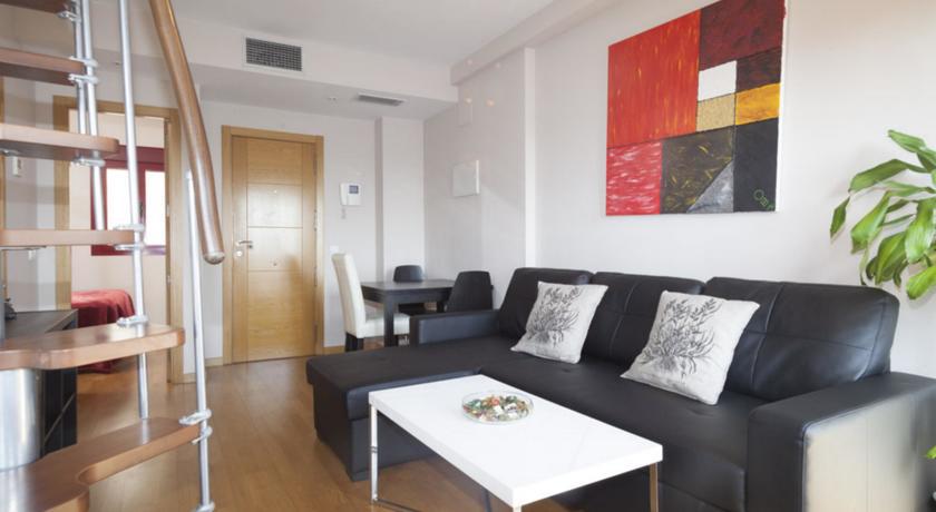 Atocha Apartment *
